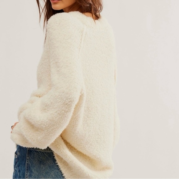 Free People Teddy Oversized Sweater Tunic - Picture 3 of 15